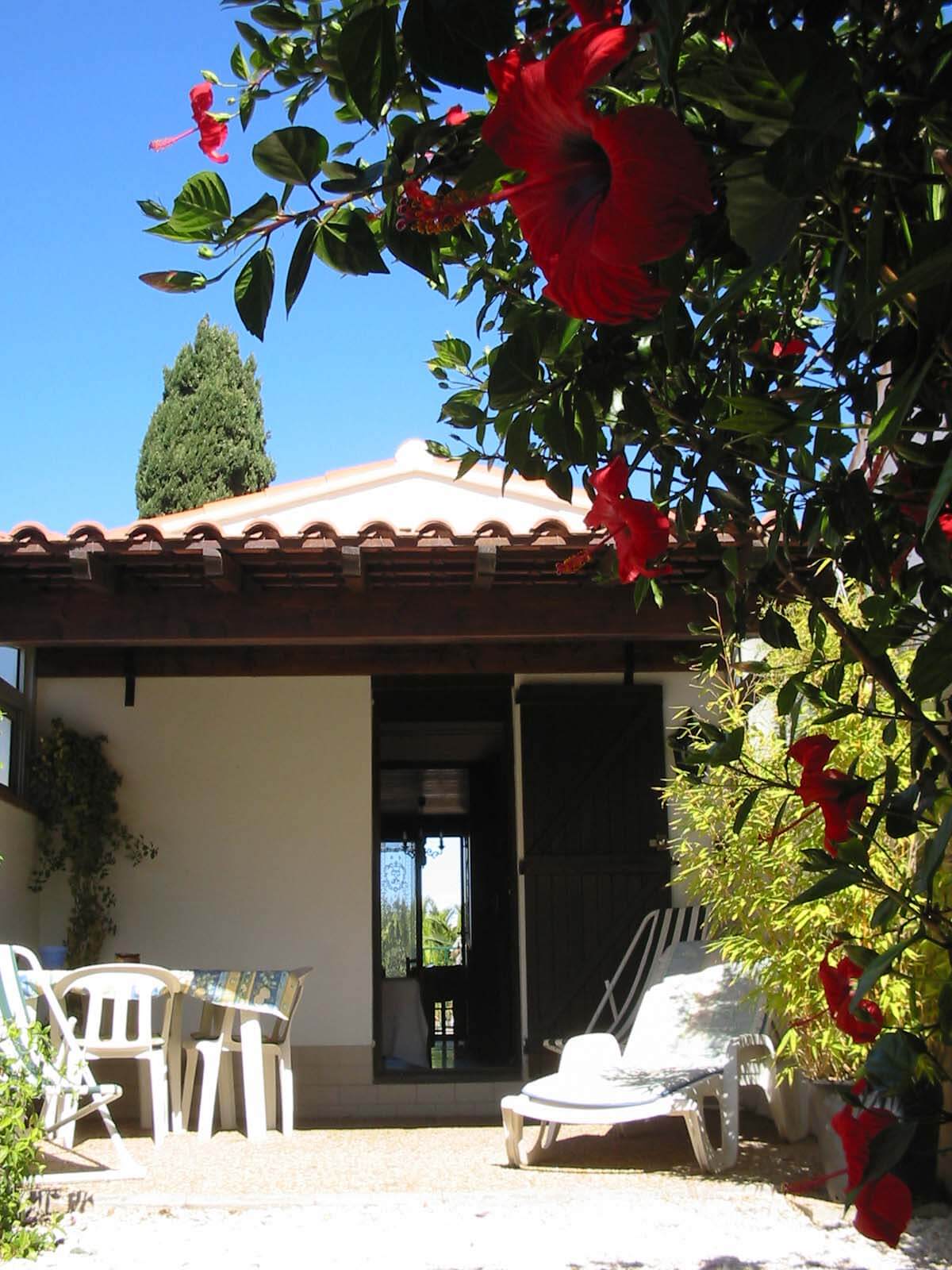 La terrasse du gite des nartettes